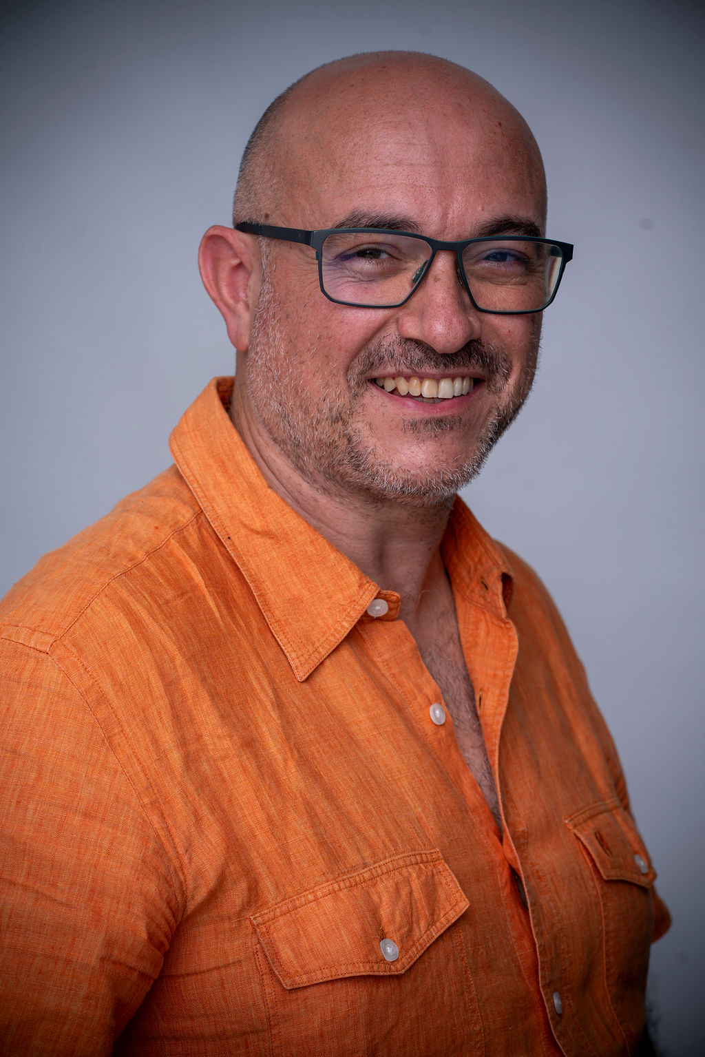 Davide Giansoldati teacher di yoga della risata