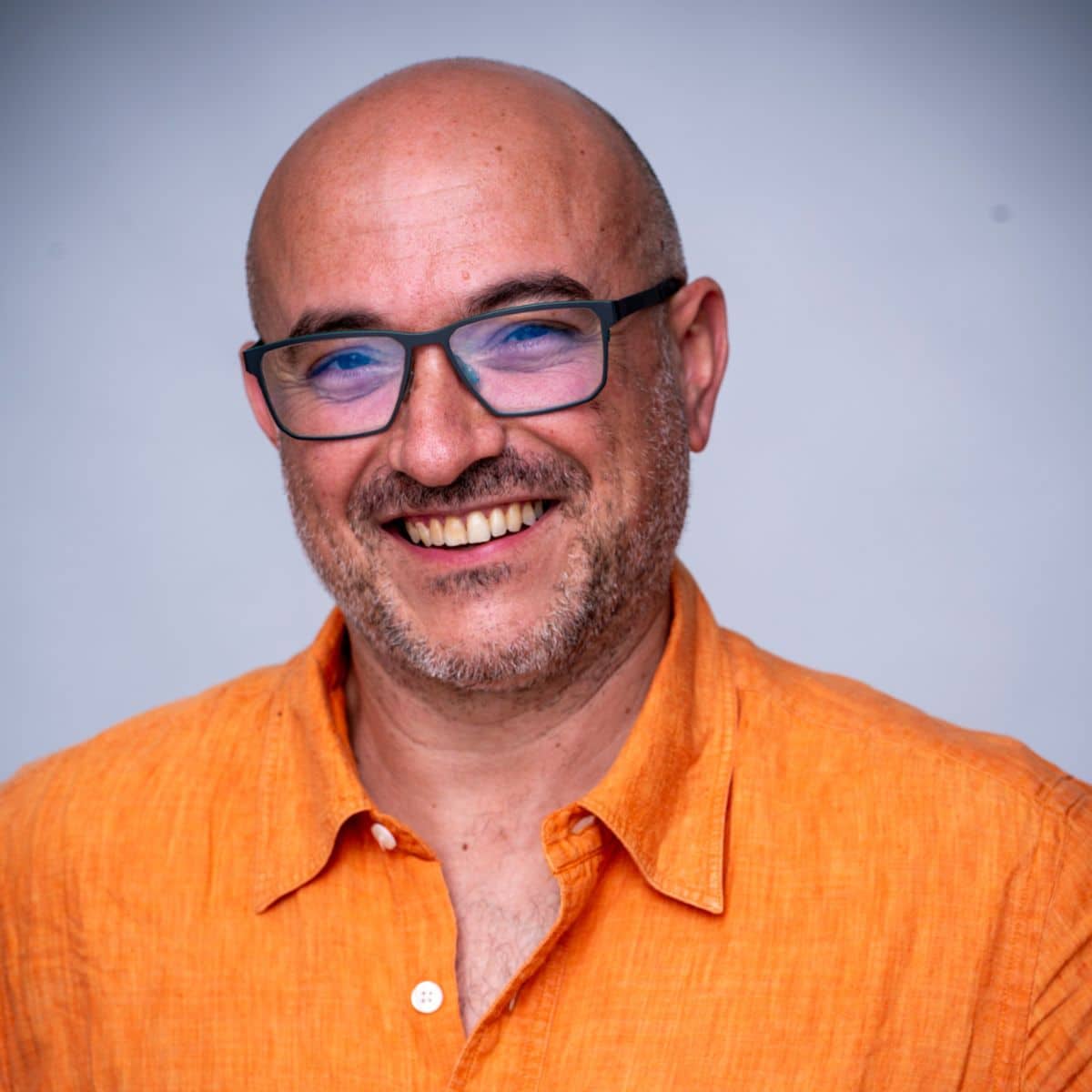 Davide om chanting la via del sole